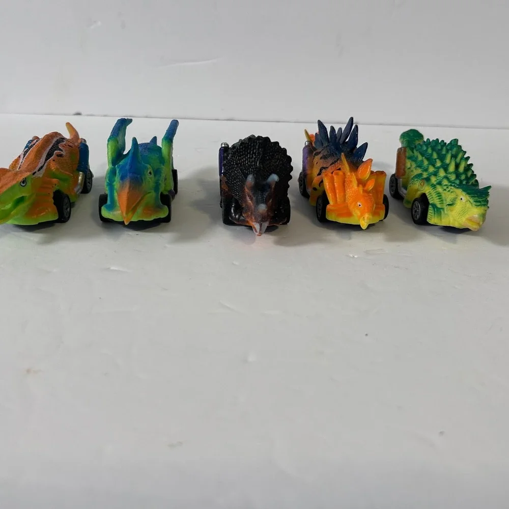 Dinosaur Pull Back Toy Cars Set of 5 Prehistoric Monster Truck Racing Vehicles
